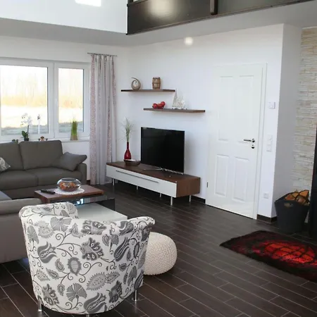 Kiek Ut By Interhome Trent